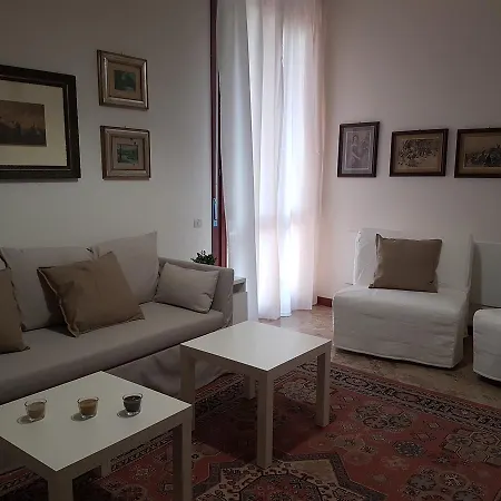Apartment Ai Pini Con Posto Auto