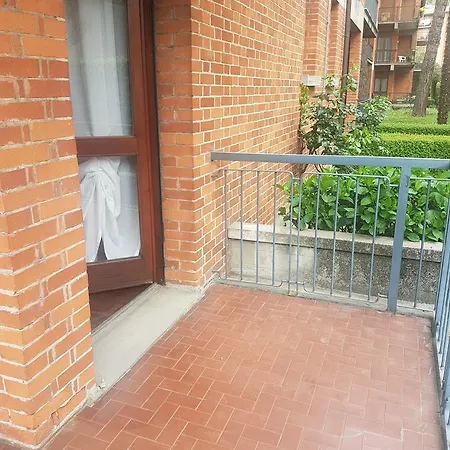 Ai Pini Con Posto Auto Lecco
