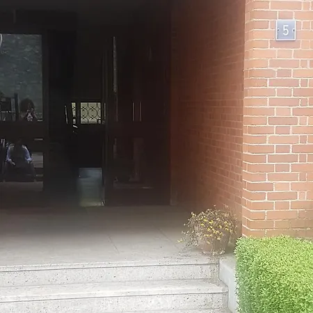 Ai Pini Con Posto Auto Apartment